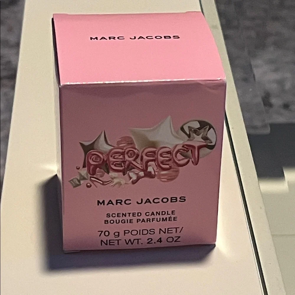 Marc Jacobs Perfect Scented Candle-NEW